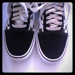 Barely worn Vans Sneaker: size Men 7/Women 8.5